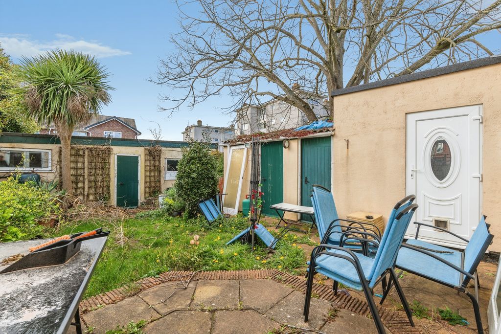 Additional image 18 of 3 bed semi-detached house for saleCotswold Road, Southampton SO16