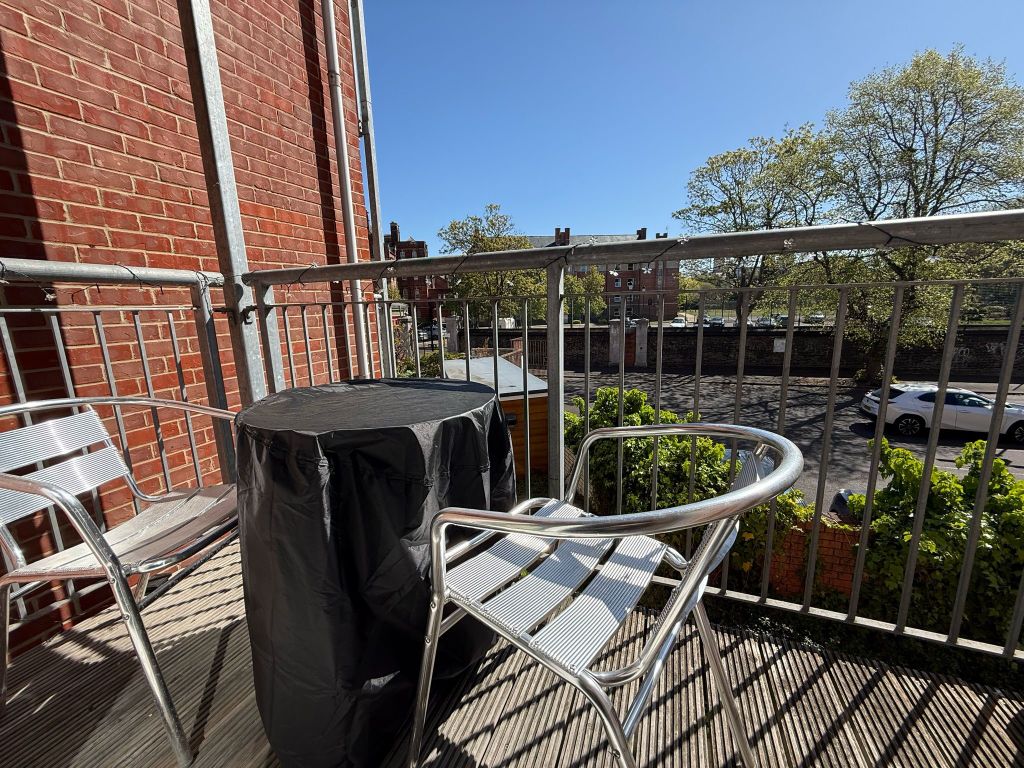 Additional image 10 of 2 bed flat for saleLion Terrace, Portsmouth PO1