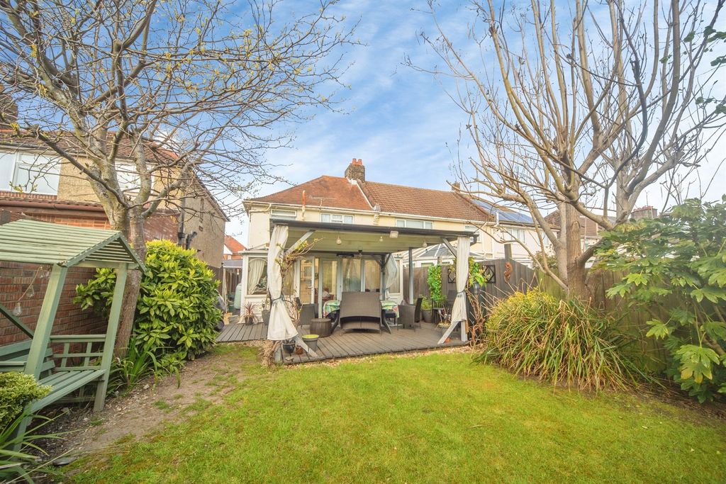 Additional image 17 of 3 bed end terrace house for saleTreeside Road, Southampton SO15