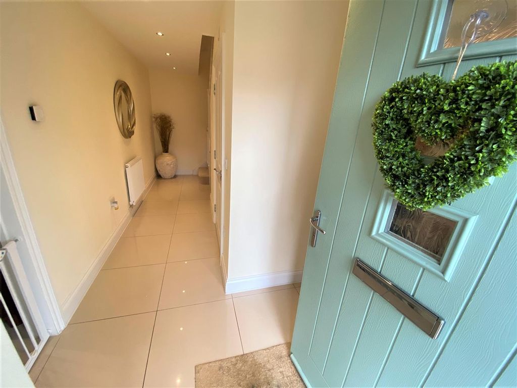 Additional image 4 of 6 bed detached house for saleBuckthorn Drive, Barrow Upon Soar, Loughborough LE12