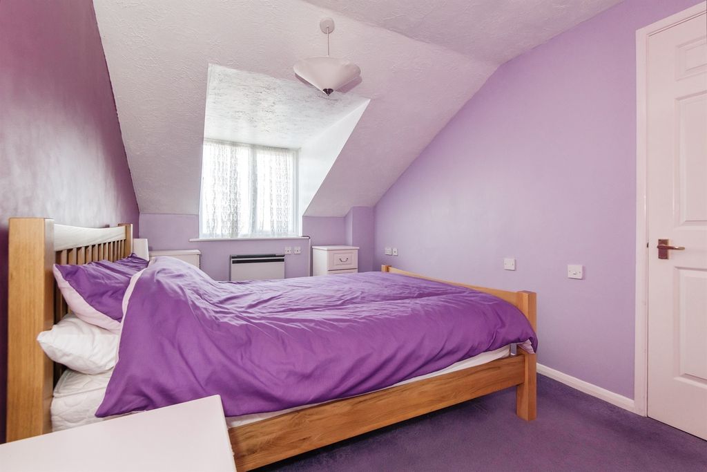 Additional image 14 of 1 bed flat for saleSherwood Close, Southampton SO16