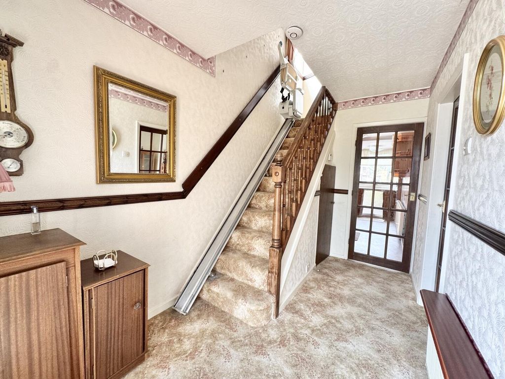 Additional image 13 of 3 bed semi-detached house for saleGrove Road, Blaby, Leicester LE8