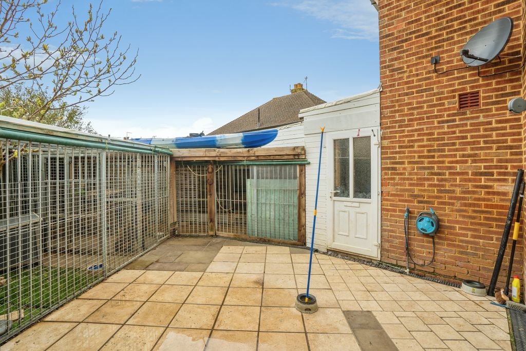 Additional image 19 of 4 bed semi-detached house for saleDeal Road, Portsmouth PO6