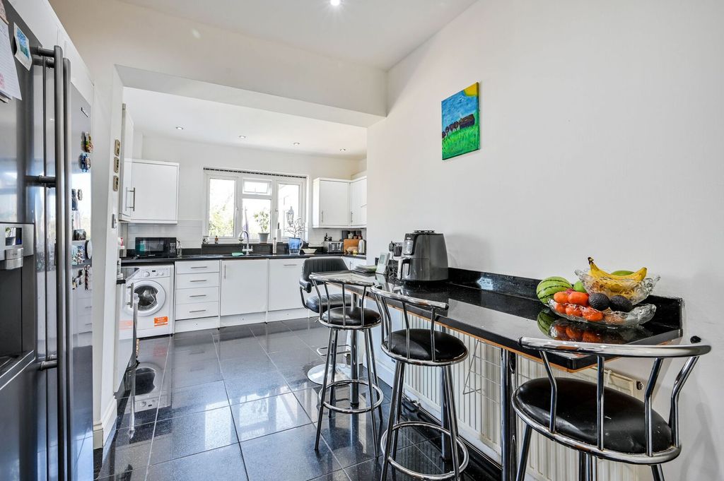 Additional image 6 of 5 bed semi-detached house for saleLady Hay, Worcester Park KT4