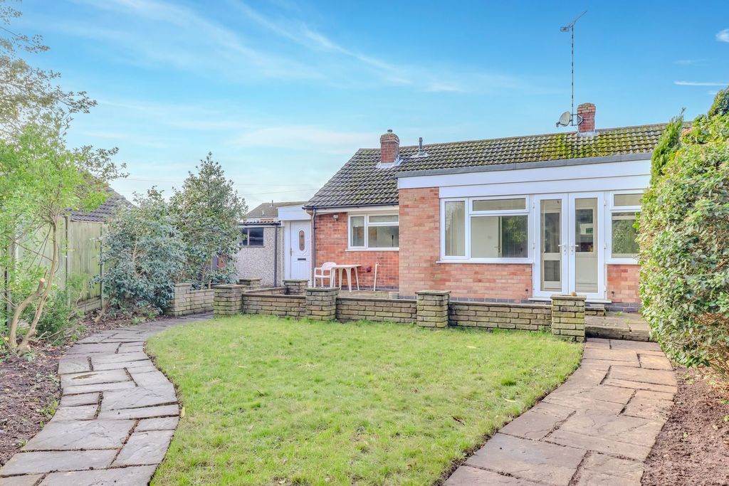 Additional image 12 of 2 bed semi-detached bungalow for saleSt. Martins Drive, Desford, Leicester LE9