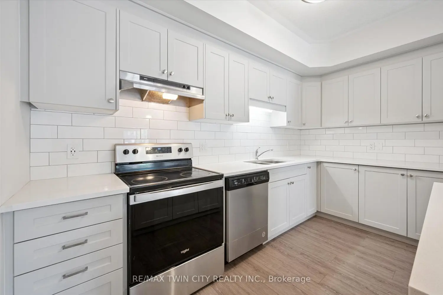Additional image 5 of 25 Isherwood Avenue C34