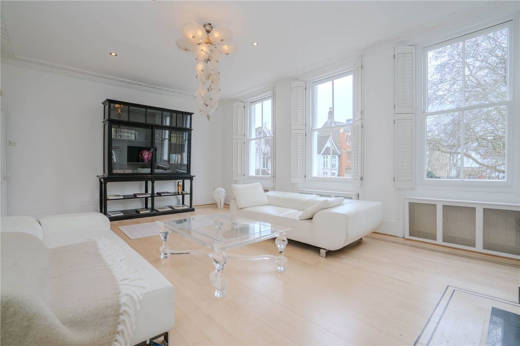 Additional image 5 of 5 bed semi-detached house for saleLittle Green, Richmond TW9