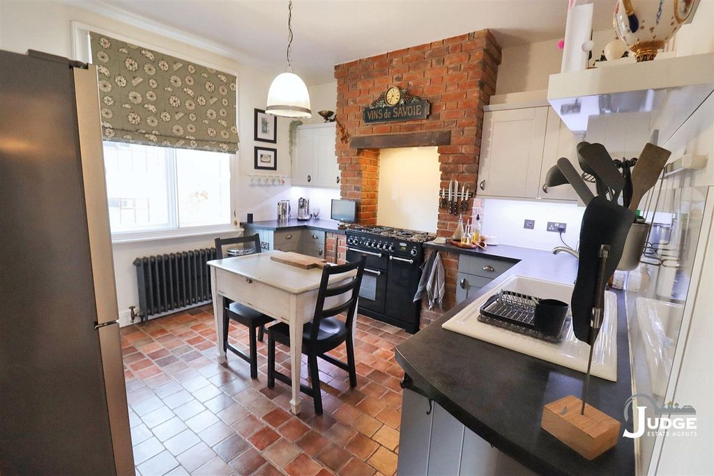 Additional image 11 of 3 bed cottage for saleMain Street, Desford, Leicester LE9
