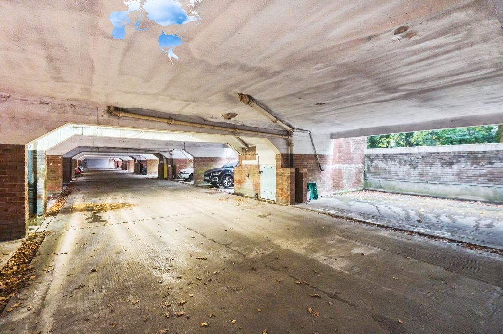 Additional image 9 of 2 bed flat for saleSilverdale Road, Southampton SO15