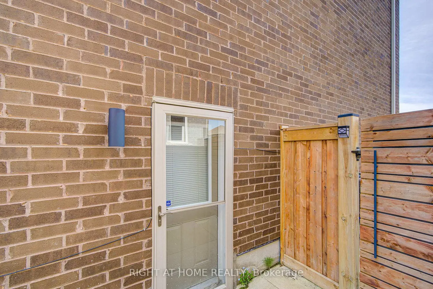 Additional image 15 of 26 Pearl Street