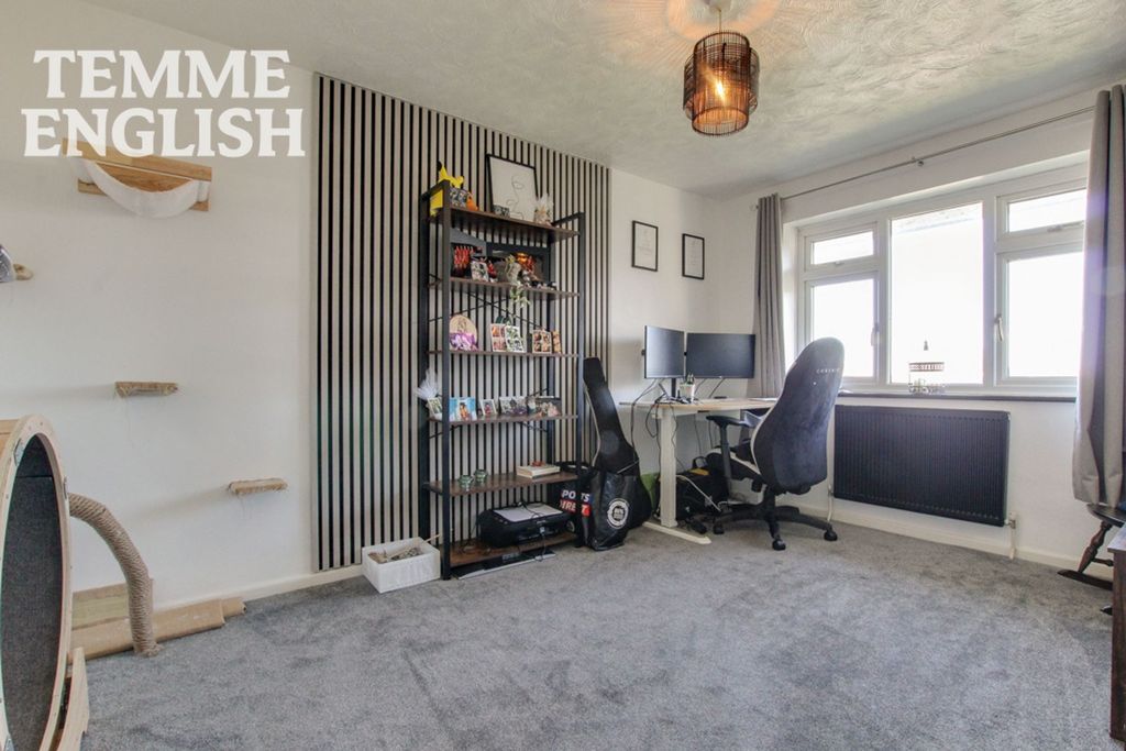 Additional image 11 of 2 bed flat for saleMarket Avenue, Wickford SS12