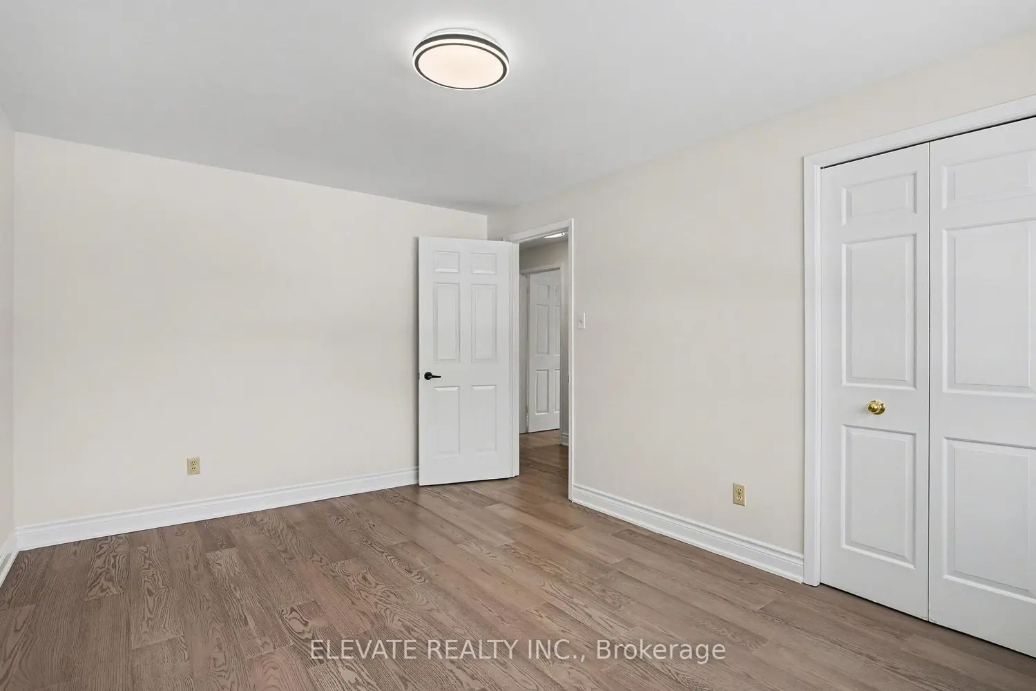 Additional image 9 of 21 Whitehorn Crescent