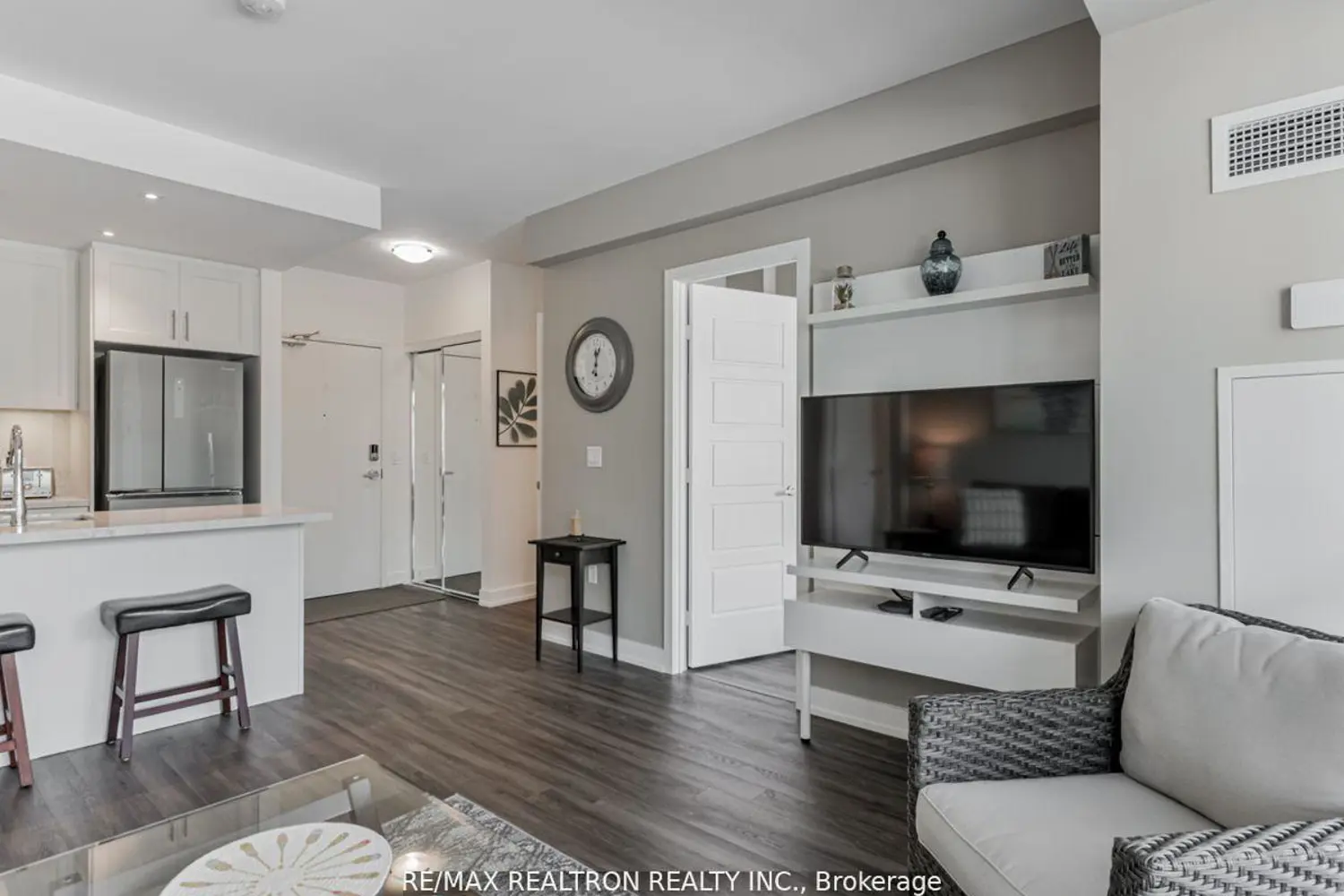 Additional image 5 of 375 Sea Ray Avenue 229