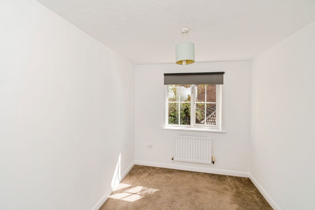 Additional image 13 of 3 bed terraced house for saleAvro Close, Regents Park, Southampton, Hampshire SO15