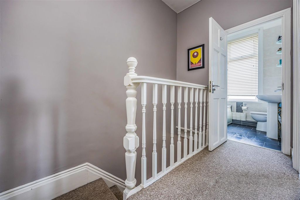 Additional image 11 of 1 bed flat for saleOrchard Road, Southsea PO4