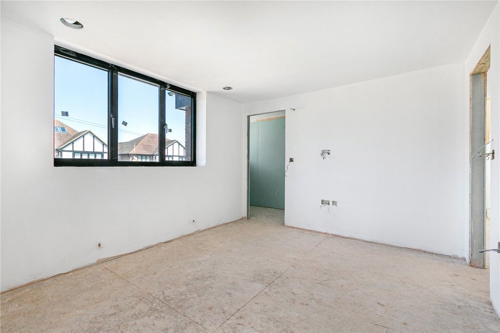 Additional image 6 of 5 bed detached house for saleElmsway, Ashford, Surrey TW15