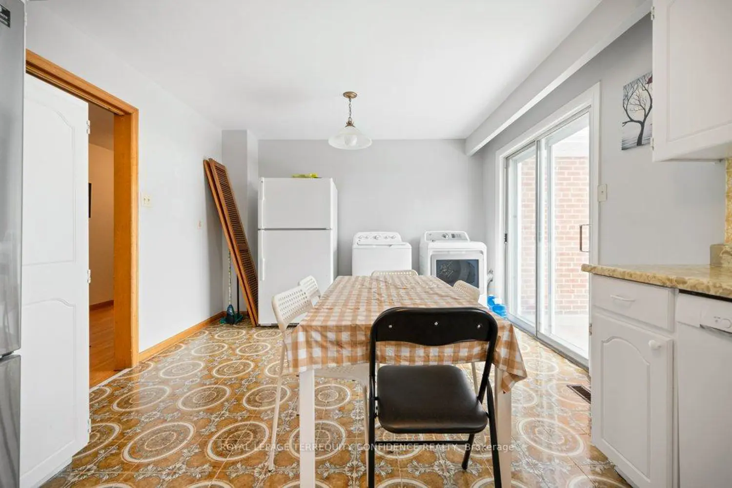 Additional image 3 of 473 Hounslow Avenue