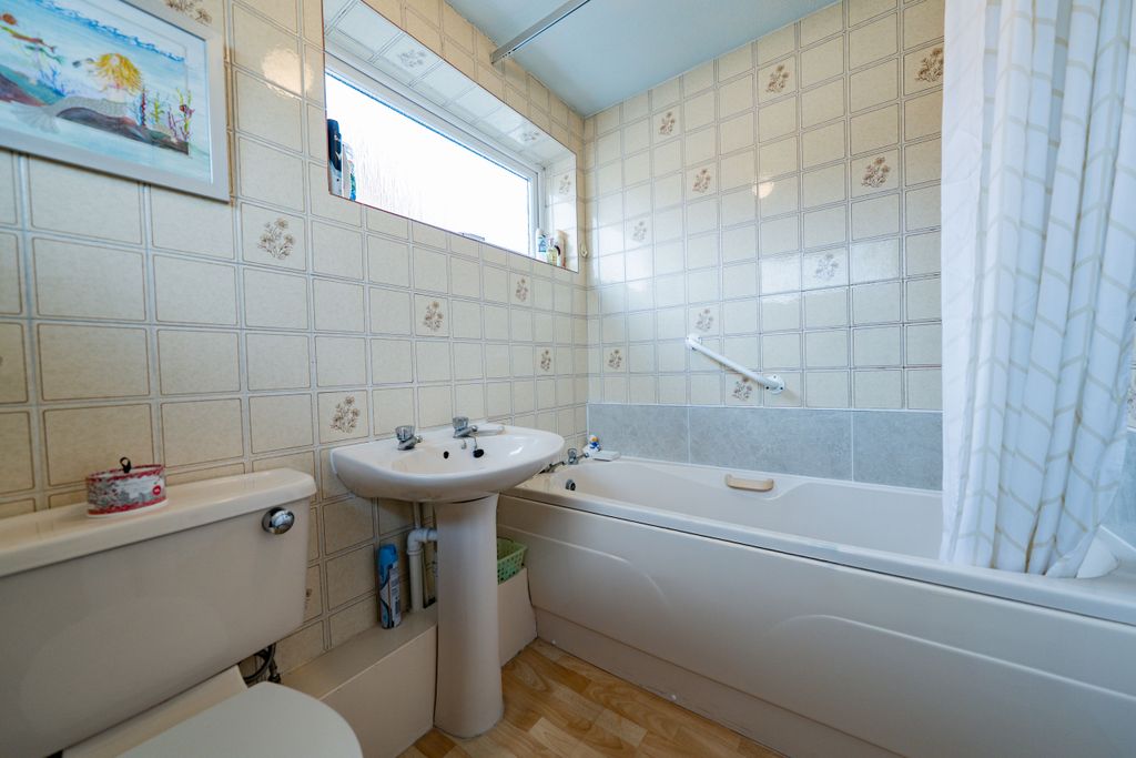 Additional image 21 of 3 bed detached house for saleLynwood Close, Desford, Leicester, Leicestershire LE9