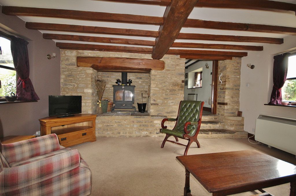 Additional image 2 of 3 bed detached house for saleCrawley Road, Witney OX28