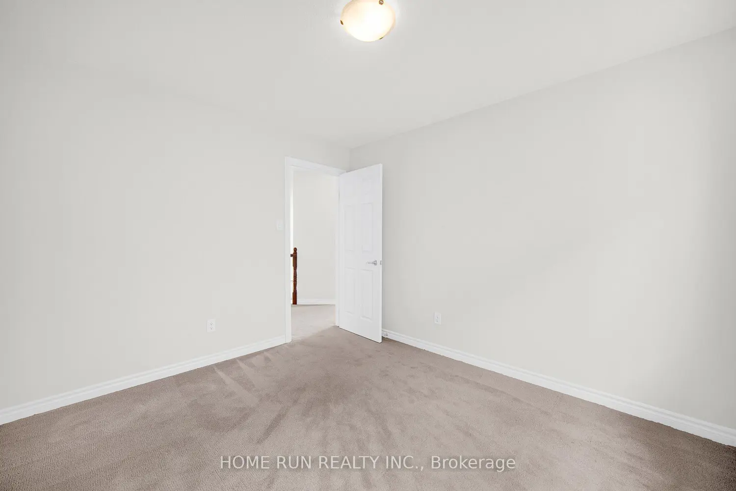 Additional image 14 of 531 Bretby Crescent
