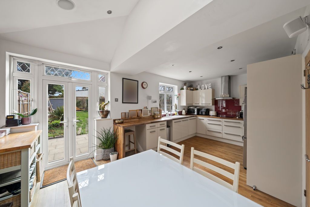 Additional image 8 of 3 bed detached house for saleChurch Road, Worcester Park KT4