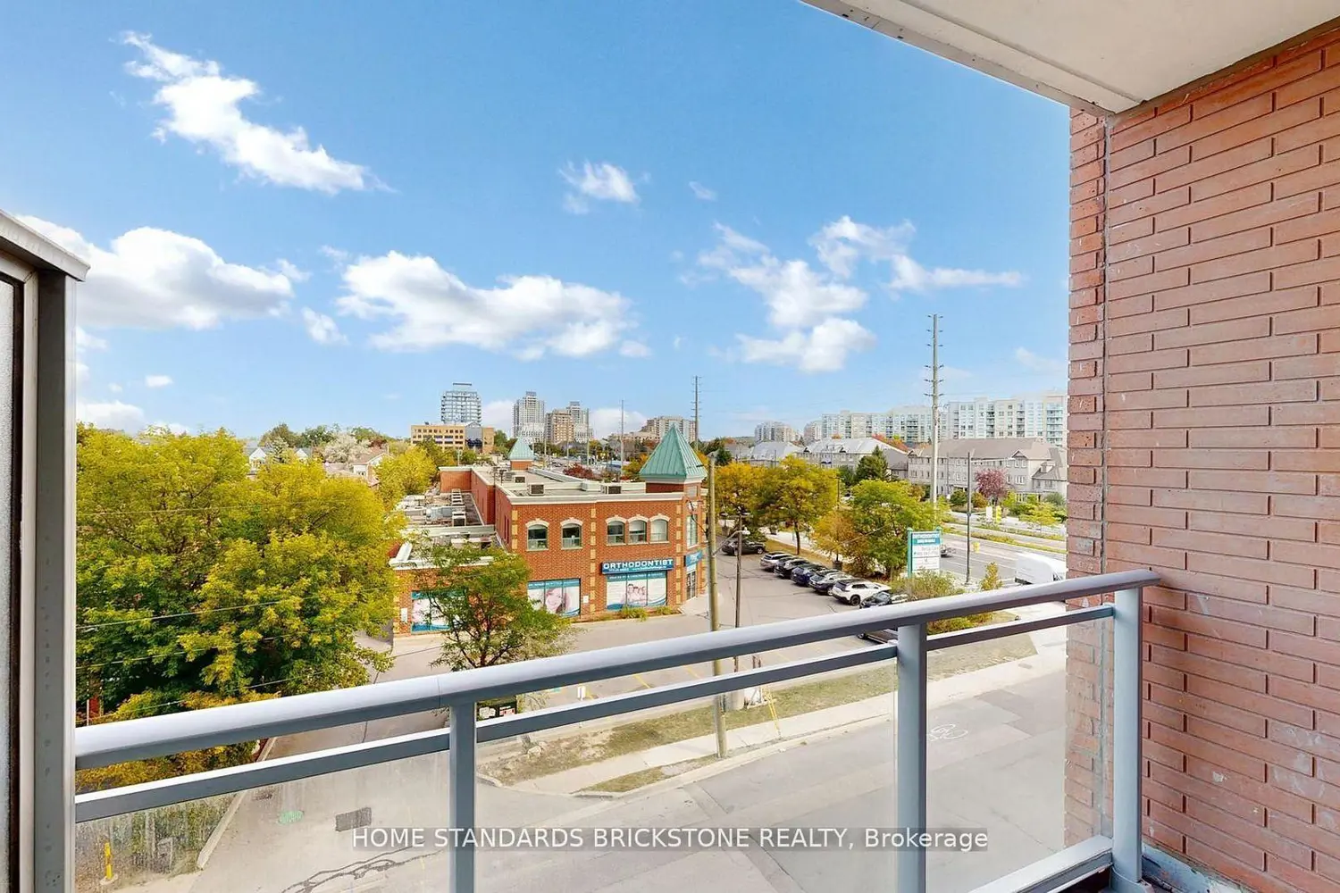 Additional image 17 of 8888 Yonge Street 321