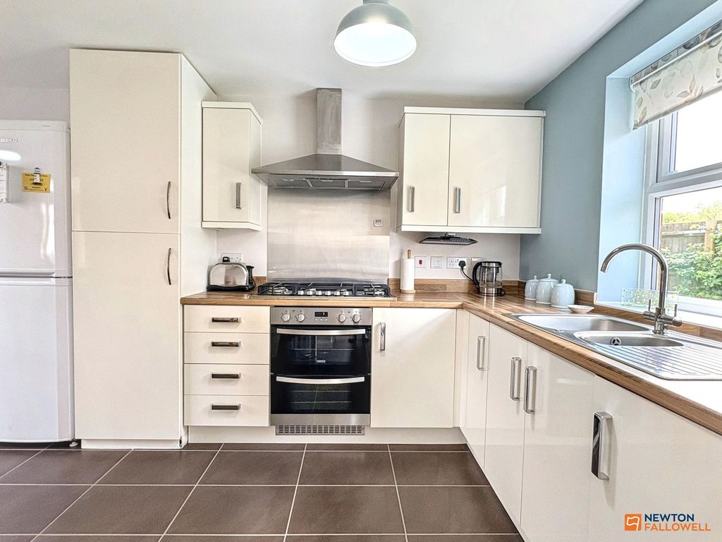 Additional image 3 of 3 bed detached house for saleHeadstock Close, Coalville LE67