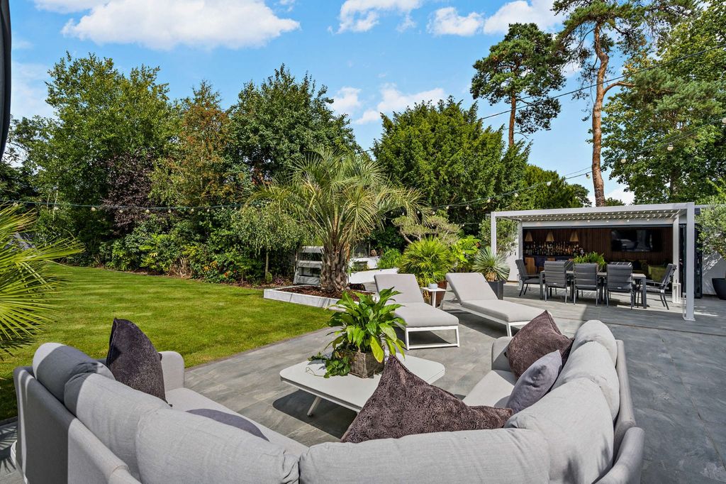 Additional image 3 of 6 bed detached house for saleBlacksmiths Lane, Wickham Bishops, Essex CM8