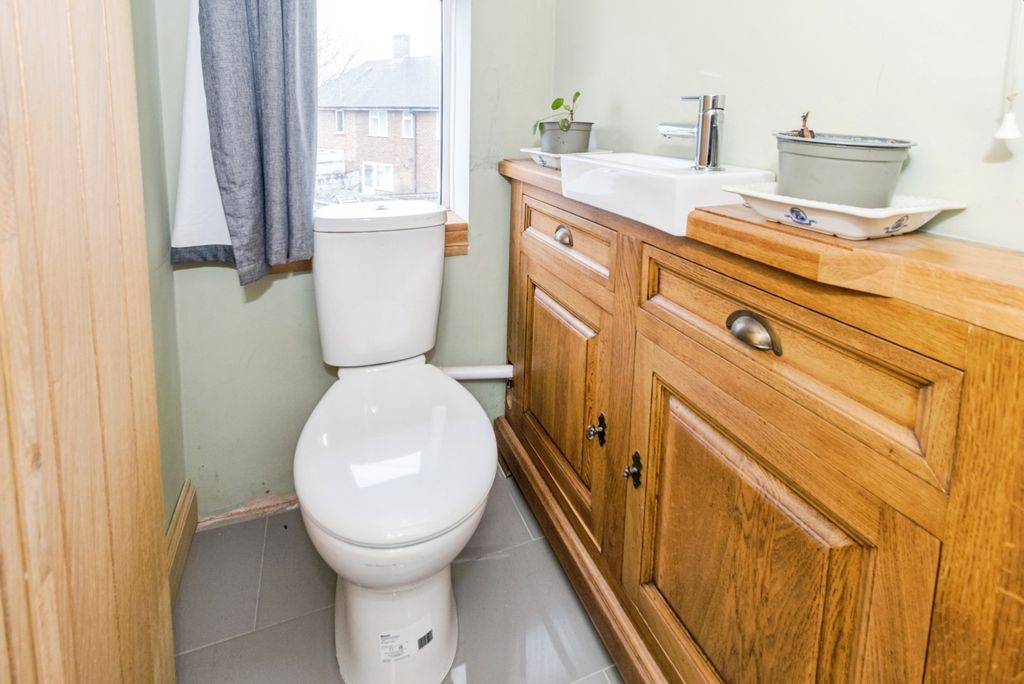 Additional image 14 of 2 bed semi-detached house for saleHollyoak Road, Southampton, Hampshire SO16