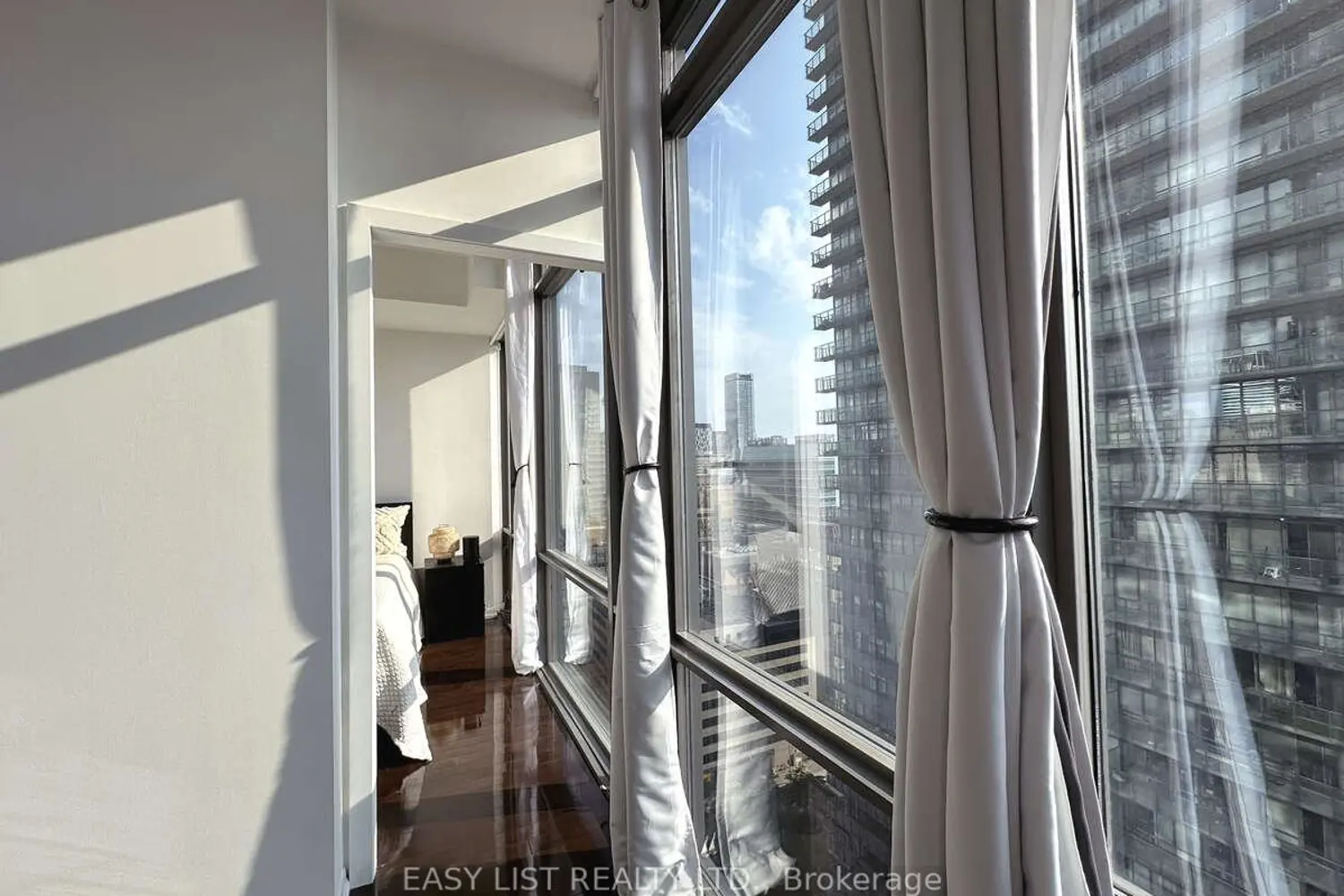 Additional image 8 of 37 Grosvenor Street 2203