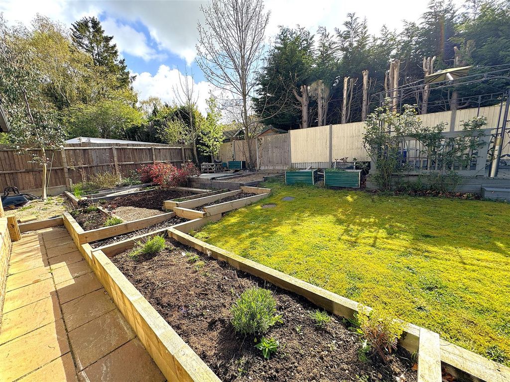Additional image 55 of 5 bed detached house for saleRockingham Road, Cottingham, Market Harborough LE16