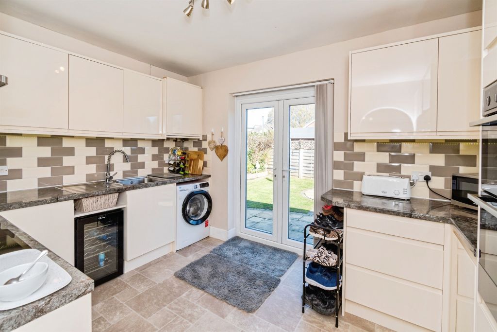 Additional image 8 of 2 bed detached bungalow for saleWestover Road, Southampton SO16