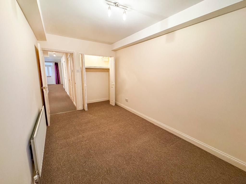Additional image 9 of 2 bed flat for saleWell Lane, Rothwell NN14