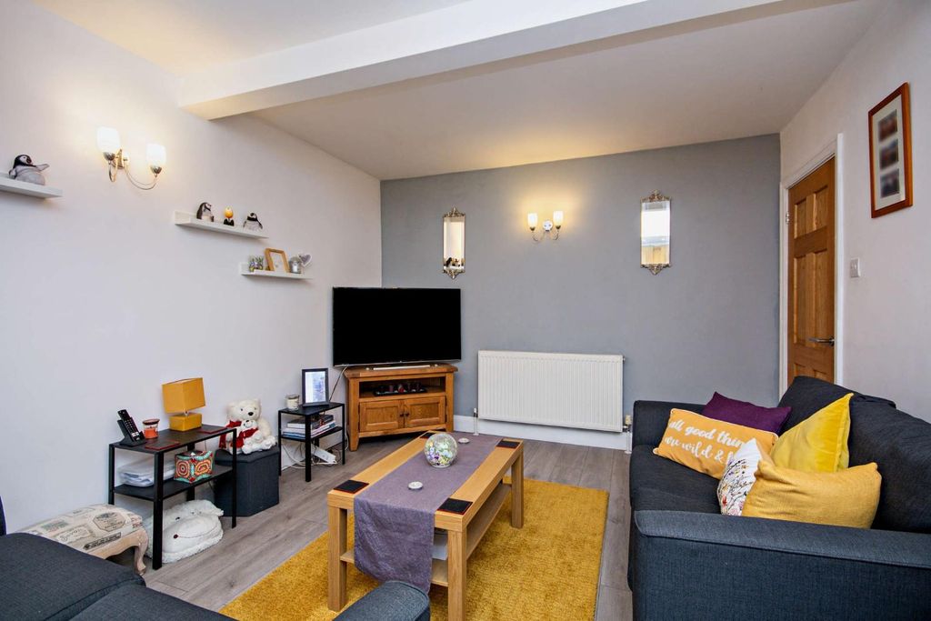 Additional image 7 of 3 bed semi-detached house for saleBrownrigg Road, Ashford TW15