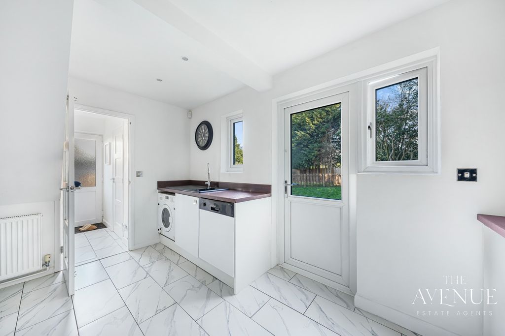 Additional image 28 of 5 bed detached house for saleMaldon Road, Witham, Essex CM8