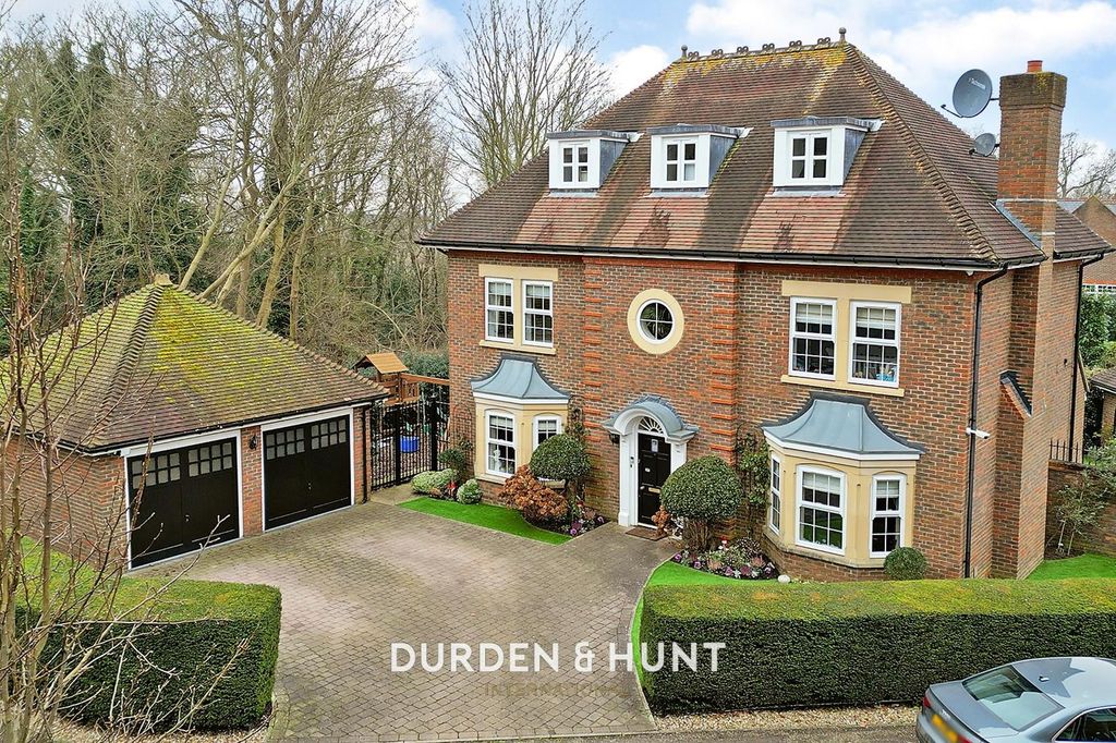 Additional image 41 of 5 bed detached house for saleRegents Drive, Woodford Green IG8