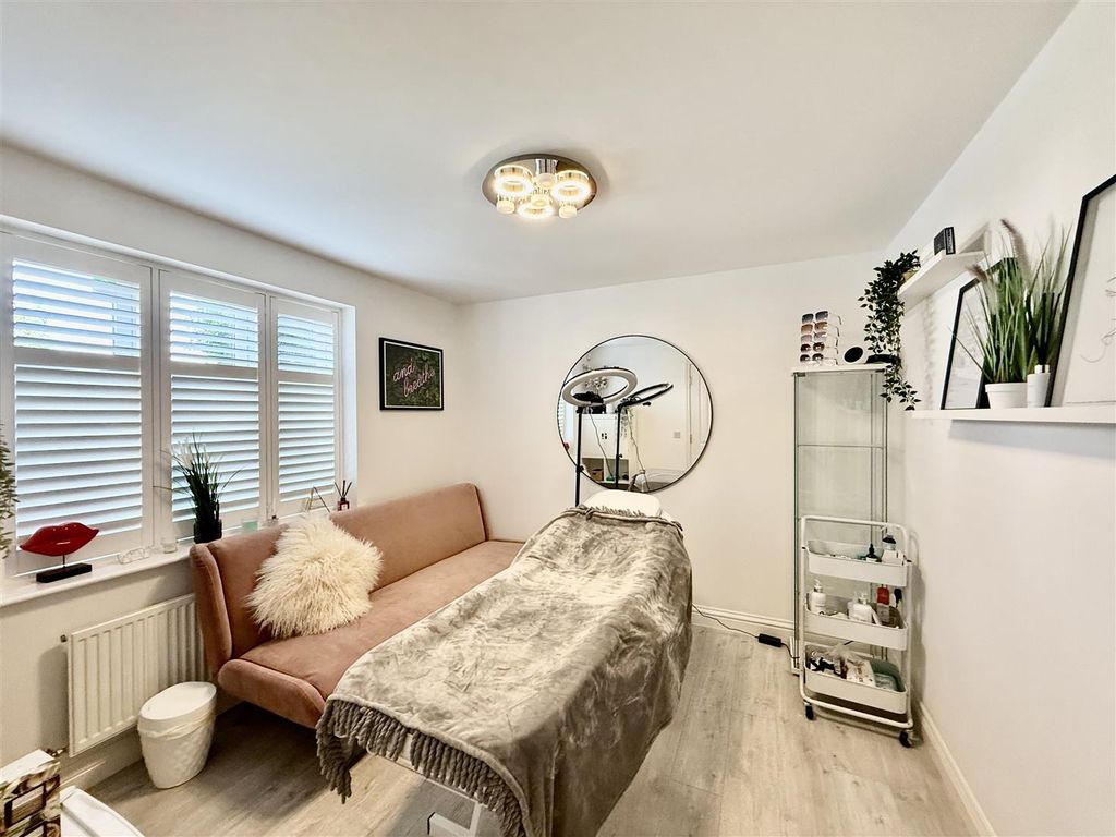 Additional image 9 of 5 bed detached house for saleFlint Lane, Barrow Upon Soar, Loughborough LE12