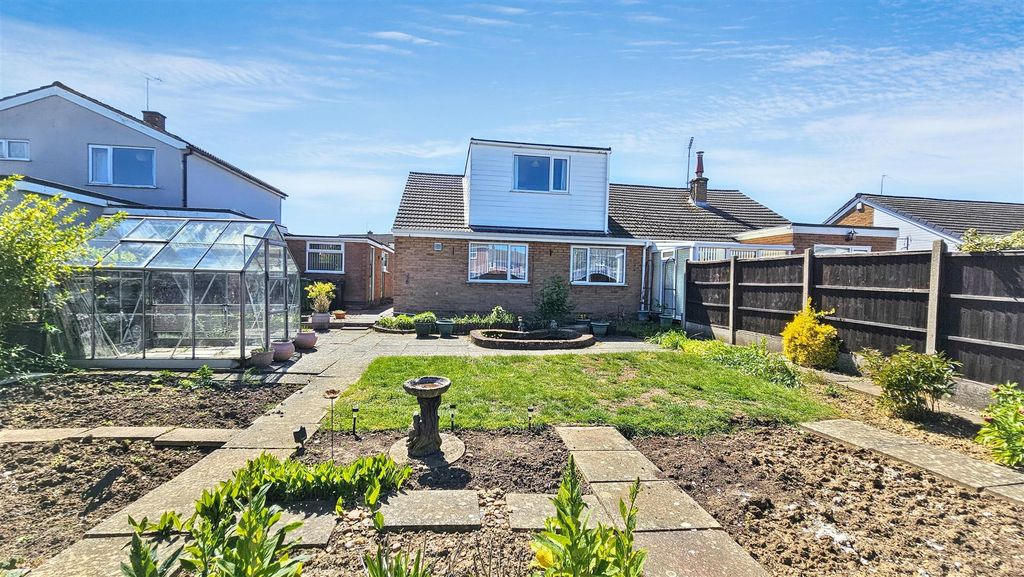 Additional image 2 of 3 bed semi-detached bungalow for saleBridport Close, Wigston LE18