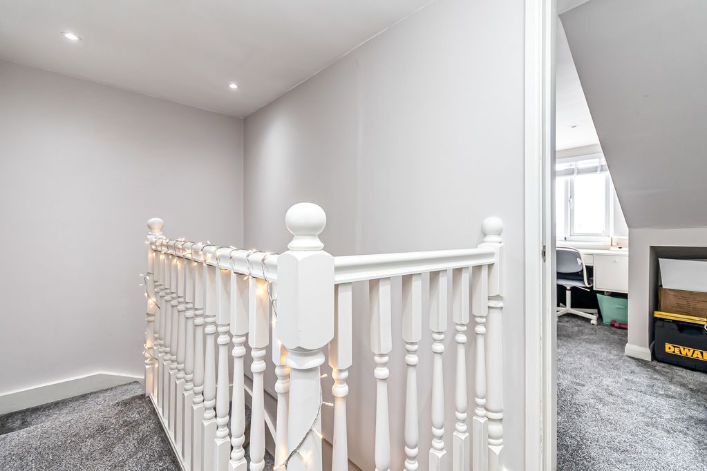 Additional image 26 of 4 bed town house for saleHester Road, Southsea PO4