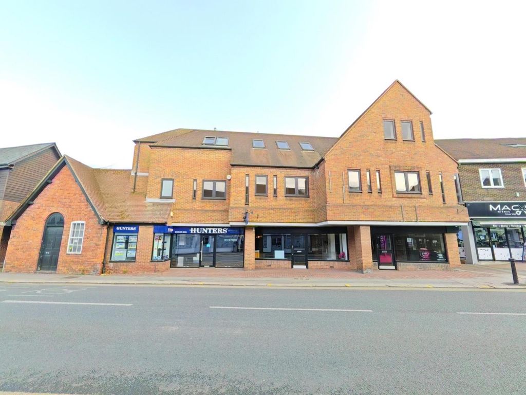 Additional image 7 of 2 bed flat for salePeach Street, Wokingham RG40
