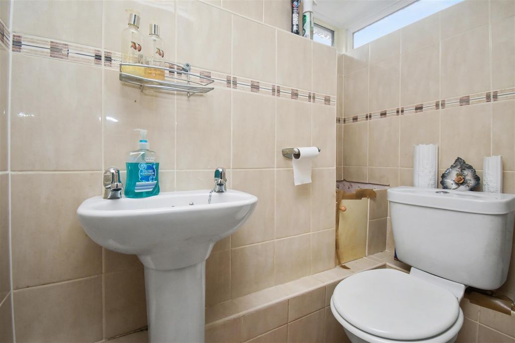Additional image 6 of 3 bed terraced house for saleNN17, Staffa Walk, Corby