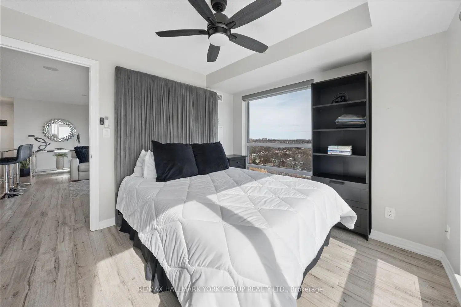 Additional image 11 of 30 Herons Hill Way 906