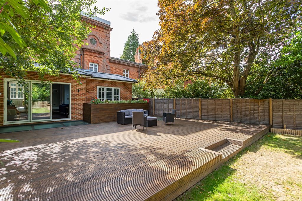 Additional image 14 of 4 bed property for saleLavershot Hall, Windlesham GU20