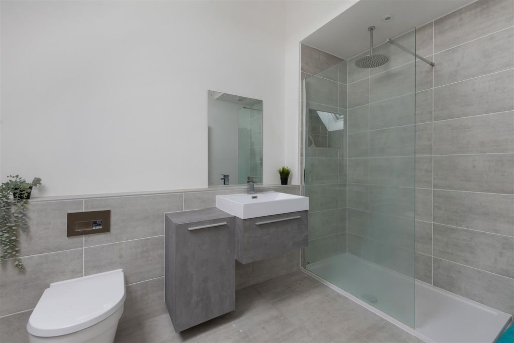Additional image 17 of 5 bed detached house for saleInvicta Road, Whitstable CT5