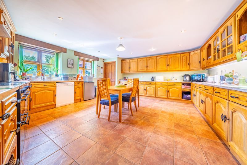 Additional image 11 of 6 bed detached house for saleSpring Lane, Colsterworth, Grantham NG33