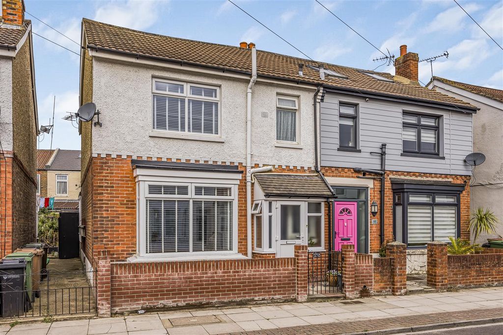 Additional image 18 of 3 bed semi-detached house for saleChesterfield Road, Baffins, Portsmouth PO3