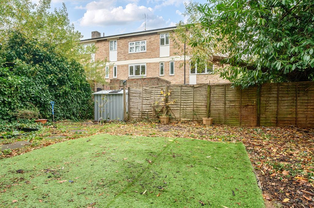 Additional image 12 of 3 bed maisonette for salePatten Ash Drive, Wokingham, Berkshire RG40