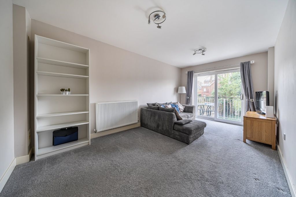 Additional image 2 of 2 bed flat for saleNorthlands Road, Banister Park, Southampton, Hampshire SO15