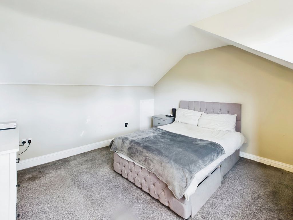 Additional image 4 of 5 bed detached house for salePeewit Hill, Bursledon, Southampton SO31
