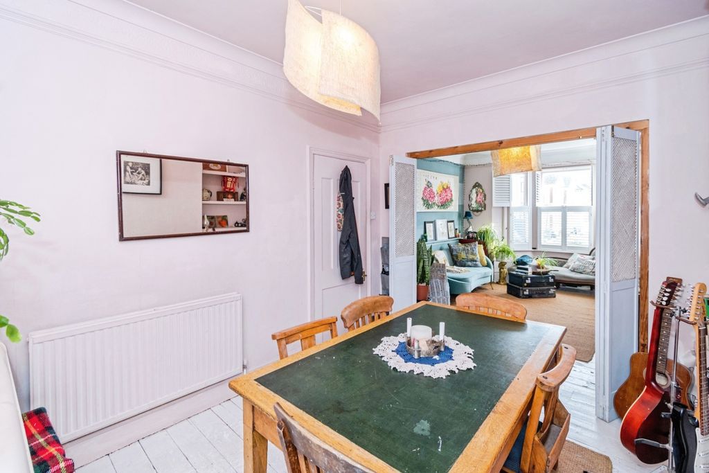 Additional image 5 of 3 bed end terrace house for salePriory Road, Southampton, Hampshire SO17